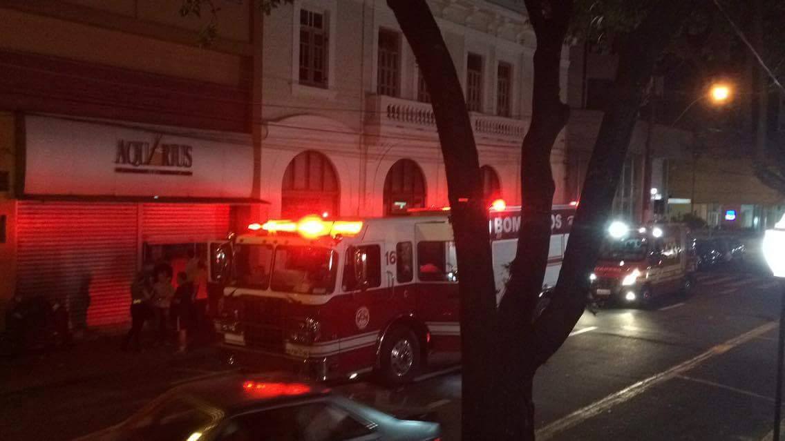 Bombeiros são acionados para apagar fogo em restaurante de Piracicaba