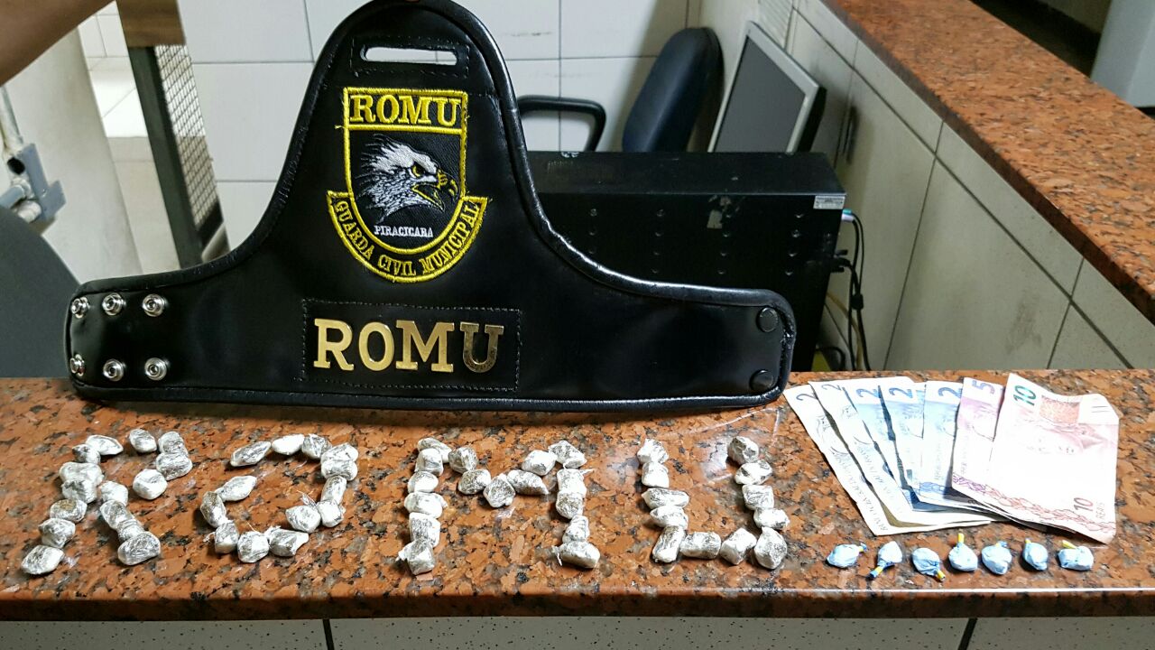 ROMU prende em Piracicaba homem de 46 anos com drogas