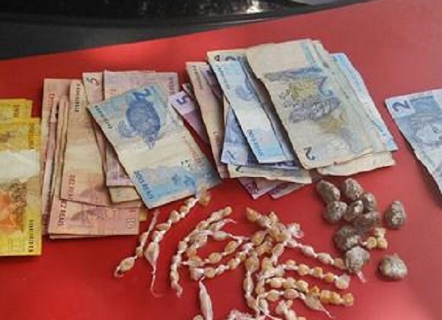 Menor com dinheiro e drogas é apreendido em Piracicaba