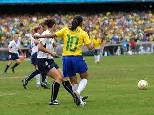 O Brasil deve sediar mais um Mundial de Futebol em 2019, com a seleção feminina