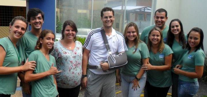 EXCLUSIVO: Pedro Leonardo passa férias em Rio Claro ao lado da namorada.