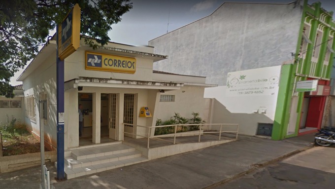 Ladrões assaltam agência dos Correios no centro de Monte Mor e levam dinheiro do cofre