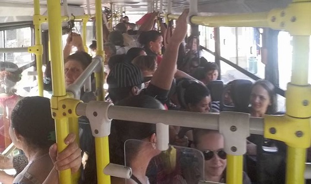 População reclama de aumento nos bilhetes de ônibus urbano em Piracicaba