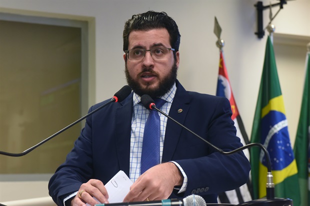 Matheus Erler barra na Câmara projetos da Prefeitura de Piracicaba para aumentar impostos