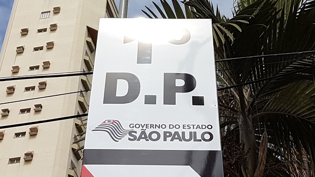 Mulher procura polícia após ex alugar apartamento no mesmo condomínio para vigiá-la em Piracicaba