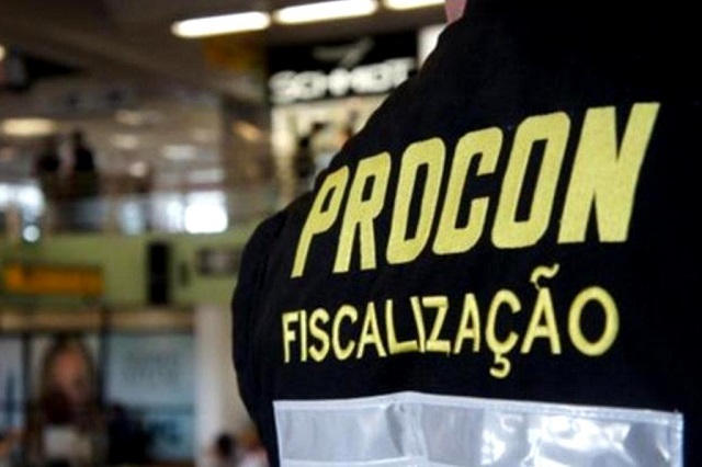 Procon Piracicaba dá orientações sobre compra de material escolar