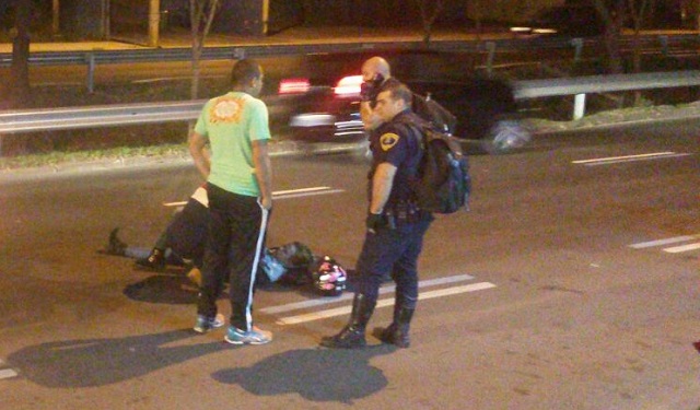 Pneu estoura e casal se acidenta em avenida de Piracicaba