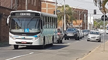 Ônibus da linha 1100 Perimetral terão horários ajustados, em Piracicaba piracicaba - ônibus