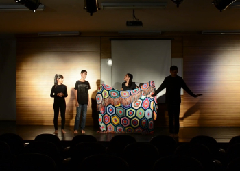 Cia Quatro Cantos - Foto: Divulgação