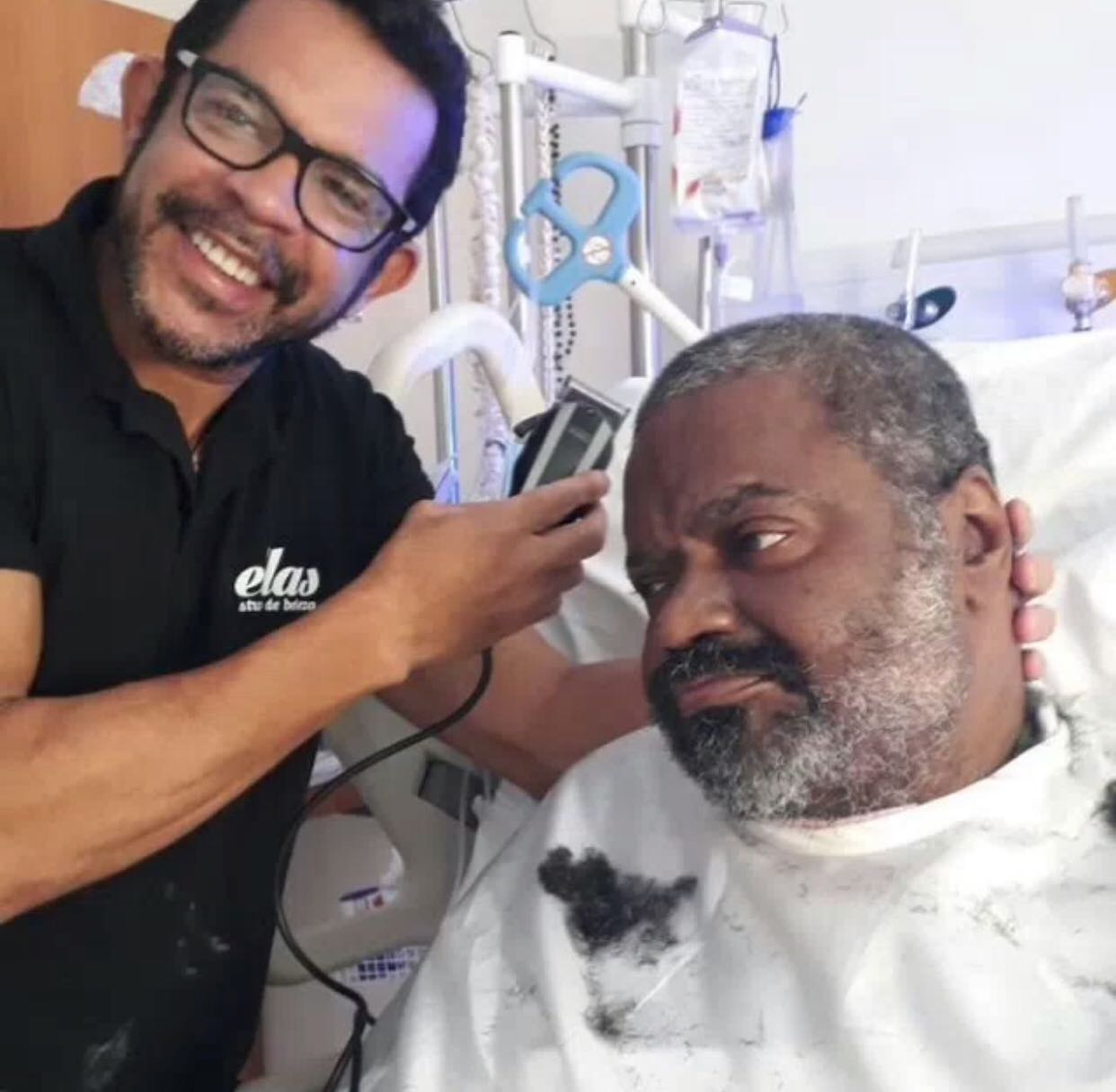 Um ano internado após AVC, foto de Arlindo Cruz é divulgada