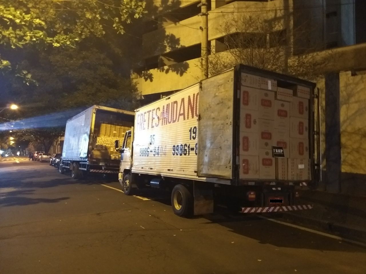 Polícia Militar apreende grande carregamento de cigarros contrabandeados, em Campinas