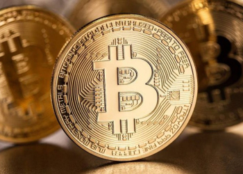 Bitcoint Ã© uma moeda virtual que vem conquistando espaÃ§o na economia