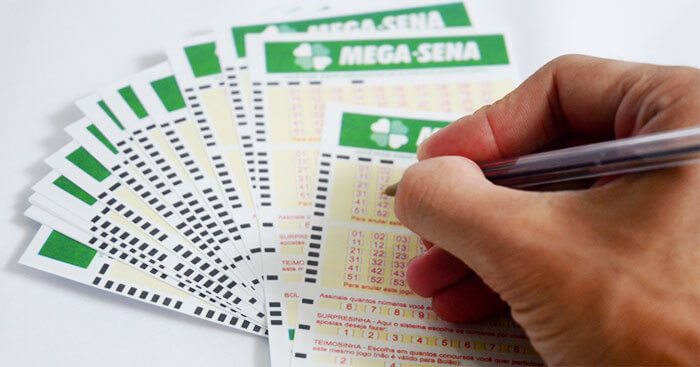 Resultado do concurso 2011 da Mega-Sena; prêmio acumulou