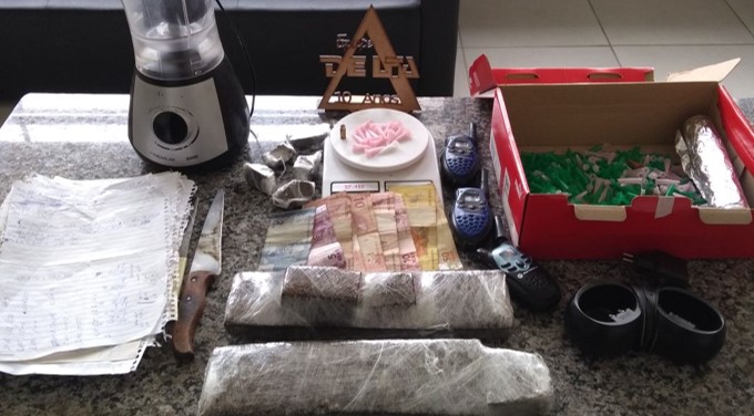 PM desmonta quadrilha em Piracicaba e prende cinco por associação ao tráfico