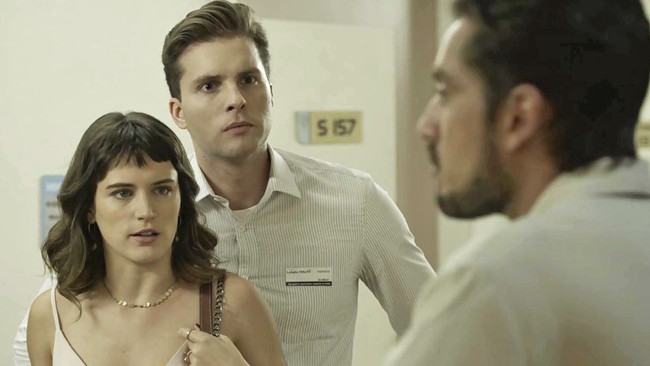 Resumo da novela O Outro Lado do Paraíso desta quarta-feira (18) Resumo da novela O Outro Lado do Paraíso desta quarta-feira (18)