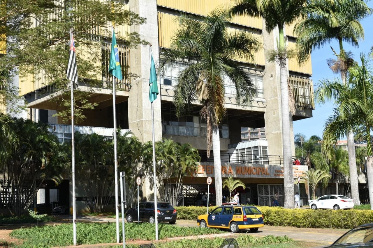 Prefeitura de Piracicaba paga reajuste de 3,17% aos servidores municipais