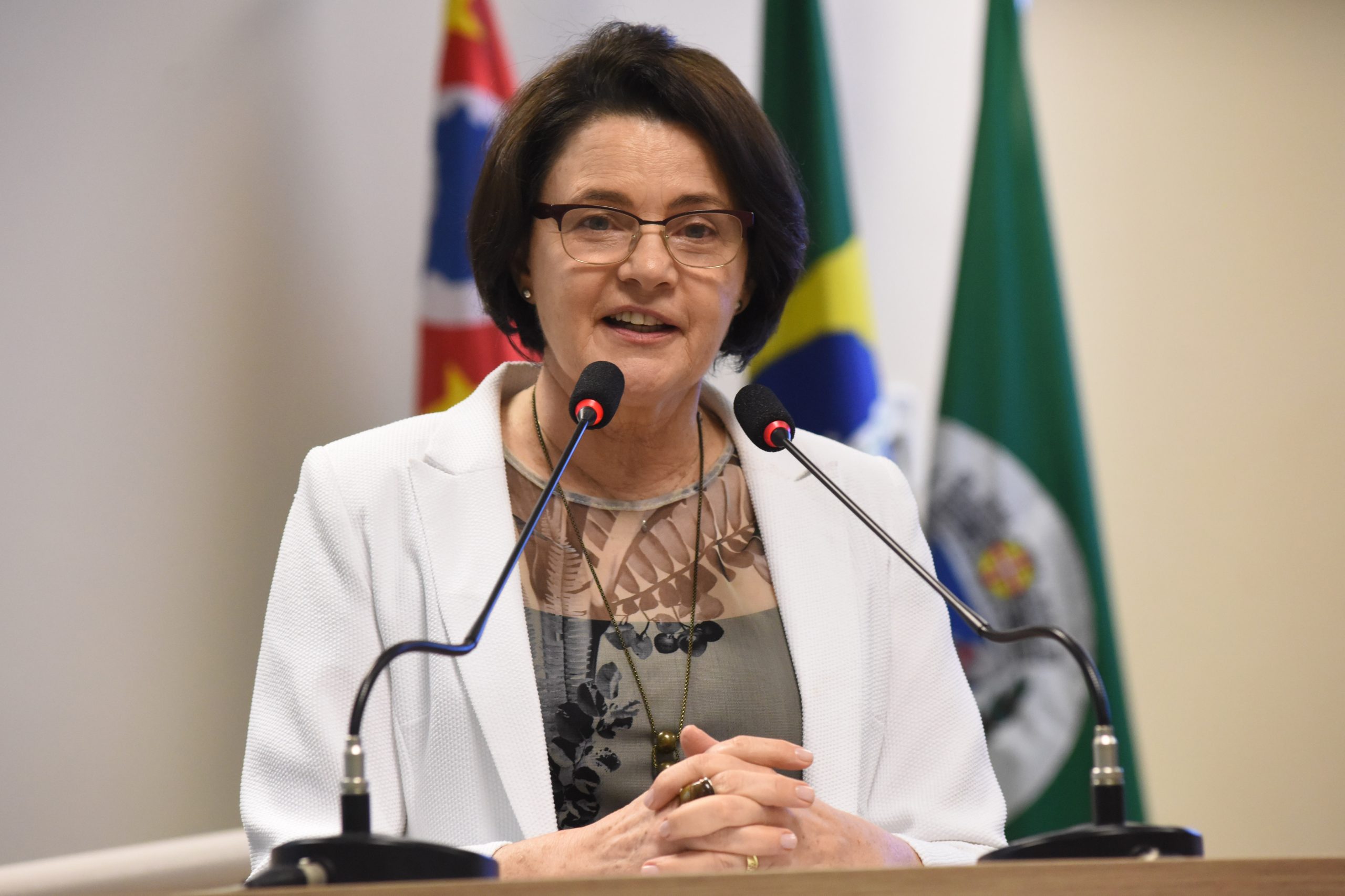 Prefeito de Piracicaba é questionado por Nancy sobre destino de verba de R$ 133 mil