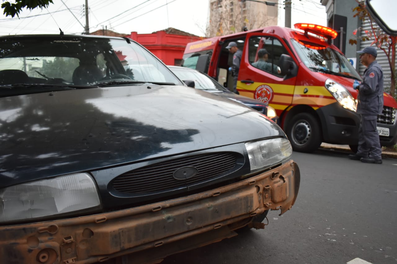 Galeria de fotos: Motociclista se confunde no trânsito e acaba atropelado no Centro de Piracicaba