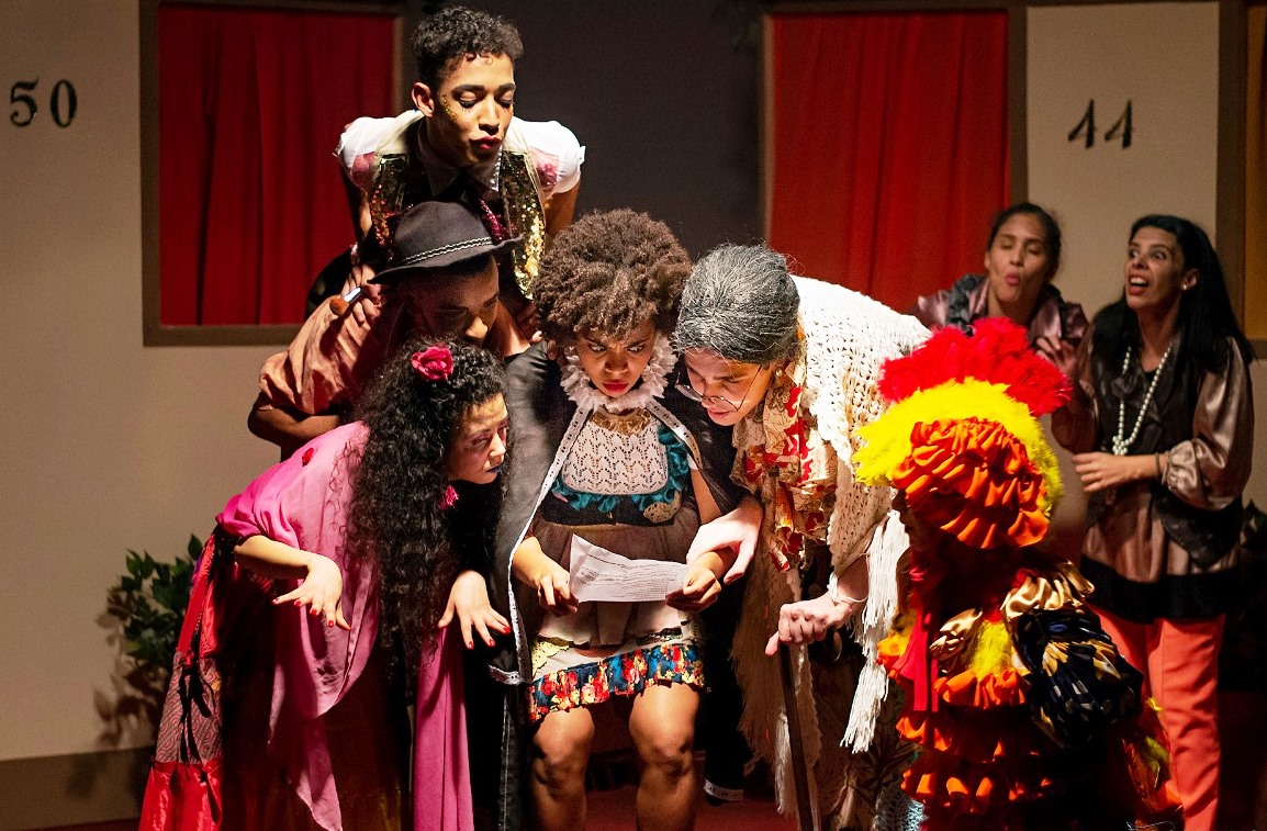 Espetáculo “A Vila do Galo Chororó” tem duas apresentações neste fim de semana