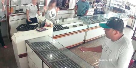 Roubo a joalheria em Capivari