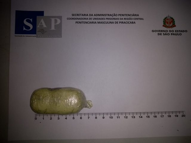 Marido pede e mulher tenta entrar em presídio de Piracicaba com cocaína e maconha