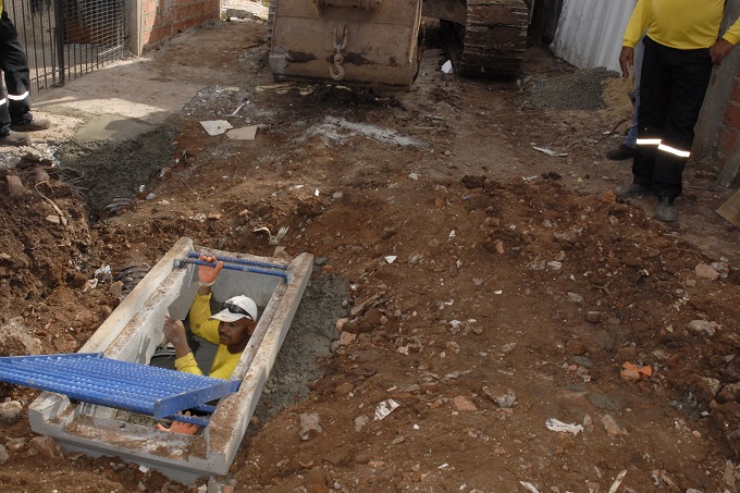 Prefeitura inicia obras de drenagem na comunidade Cantagalo em Piracicaba (SP)