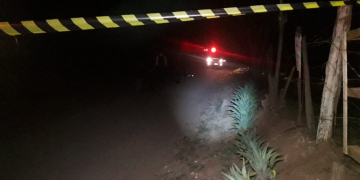 Criminoso morre em troca de tiros com PM na noite desta quarta-feira (26)