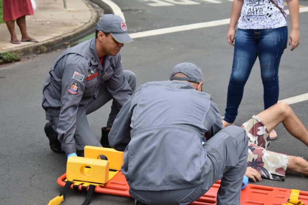 Acidente entre carro e bicicleta deixa um ferido em Piracicaba (SP)