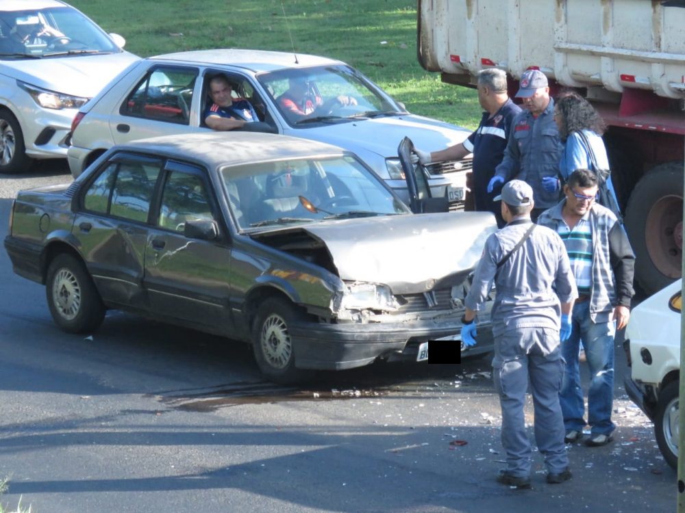 Acidente em rodovia cria grande congestionamento nesta manhã, em Piracicaba