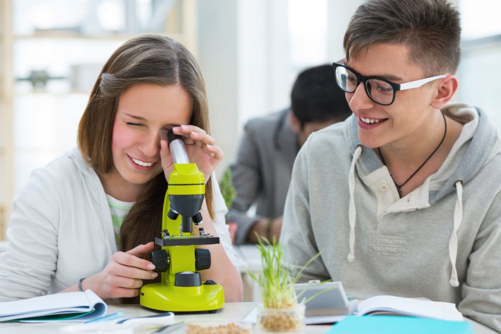 Ensino médio e técnico do Cotip com 20% de desconto em Piracicaba