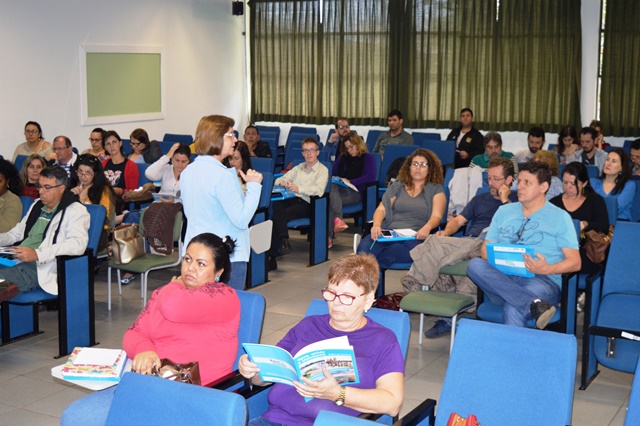 Mirante entrega kits da Trilha da Cultura para escolas públicas de Piracicaba