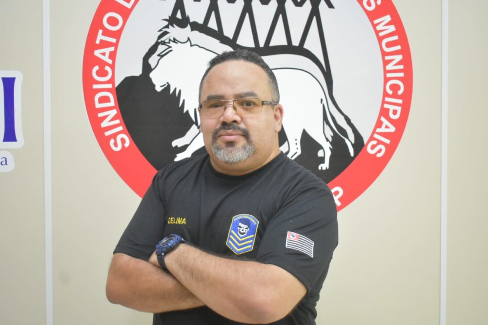 William DeLima: “a sociedade precisa rever valores e valorizar quem está aqui para servi-la”