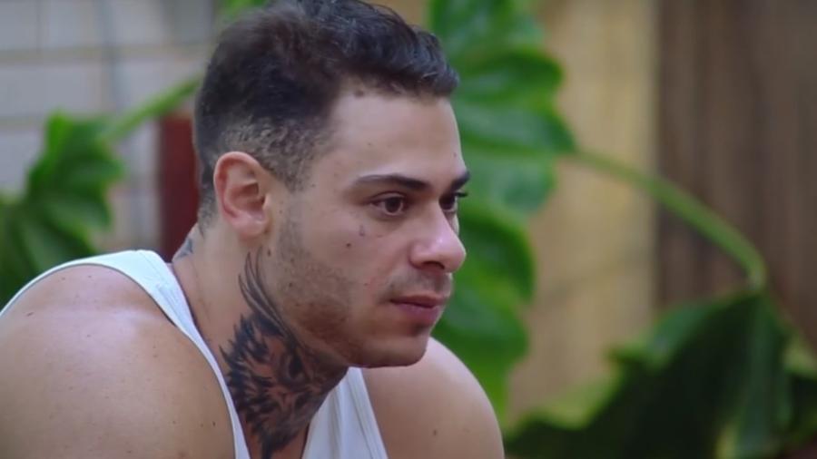 Enquete A Fazenda: pesquisa aponta permanência de Leo Stronda nesta quinta (08)