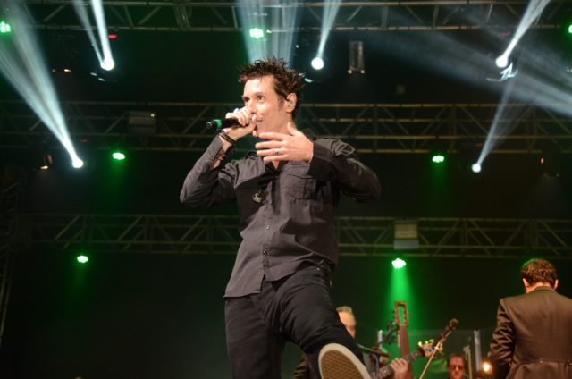 Dinho Ouro Preto e Orquestra Rock fazem show em Piracicaba nesta sexta (30) dinho ouro preto em piracicaba