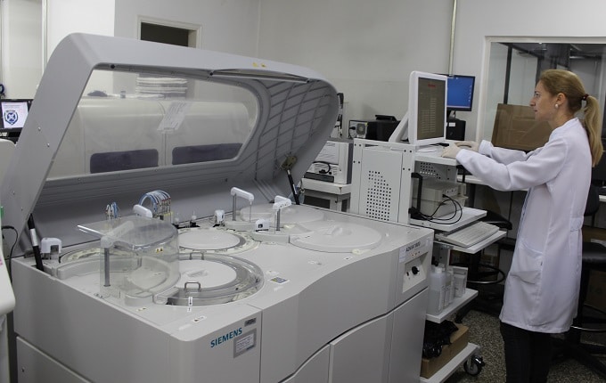 Secretaria da Saúde realiza mais de 1 milhão de exames laboratoriais em 9 meses