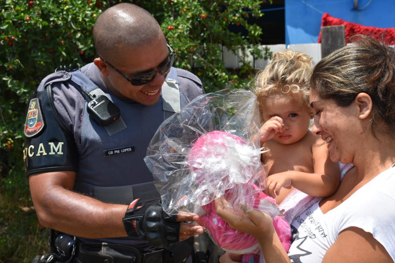 Polícia Militar de Piracicaba inicia arrecadação de brinquedos a crianças carentes