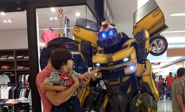 Supermercado de Piracicaba recebe robô-man neste domingo (30)