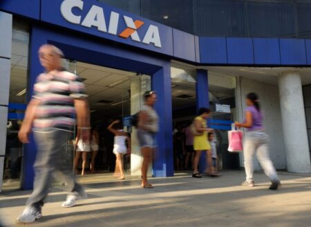 Caixa começa a pagar nesta terça (10) décimo terceiro do Bolsa Família fgts