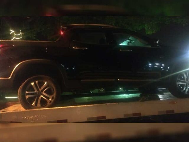 Polícia Militar apreende veículos com placas clonadas, em Rio das Pedras