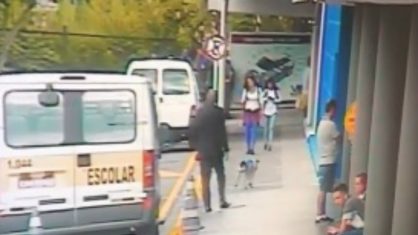 Imagens que mostram cachorro agredido por segurança em mercado são divulgadas