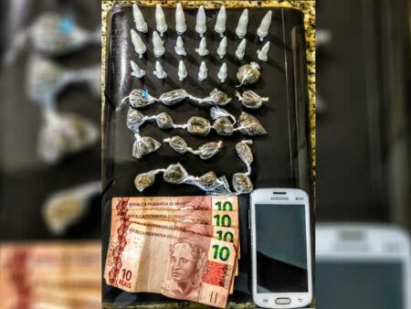 Denúncia leva PM a mulher com drogas em Elias Fausto