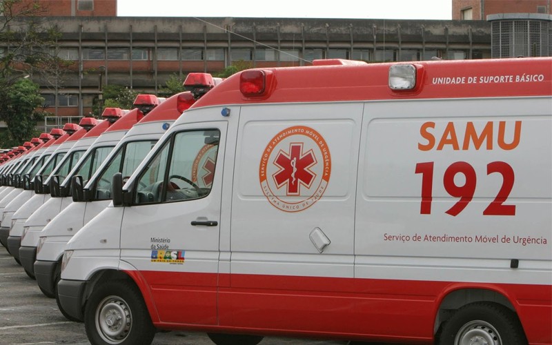 Polícia encontra homem morto em calçada