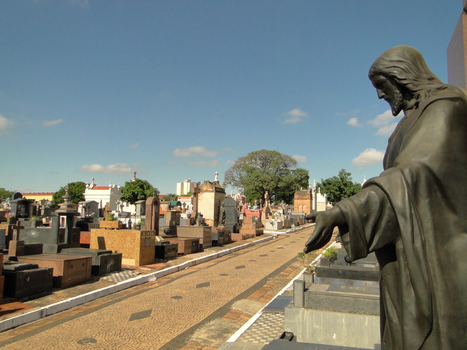 prefeitura - cemitério da saudade