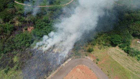 Em Piracicaba, vereador questiona a fiscalização de queimadas no município