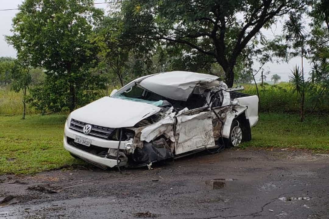 Emprésario morre em acidente na SP-101