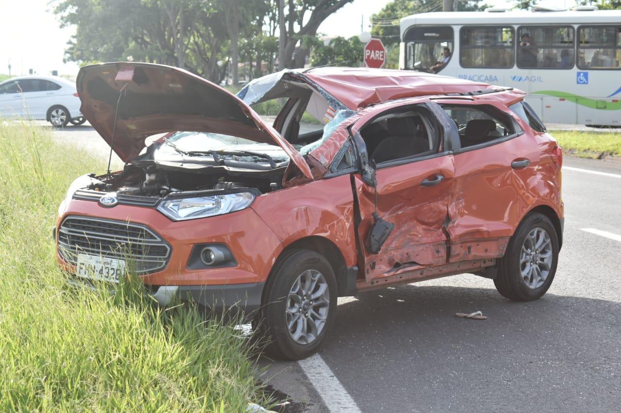 Acidente de carro termina com uma morte e vários feridos em Piracicaba (SP)
