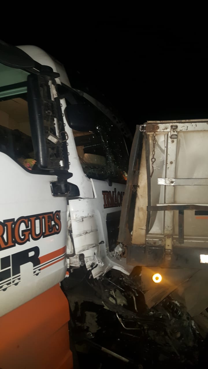 Em Campinas, caminhoneiro morre após engavetamento na Rodovia Anhanguera