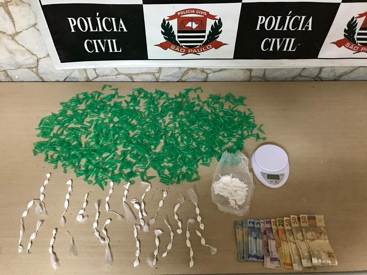 Homem de 24 anos, envolvido com tráfico de drogas, é preso em Piracicaba
