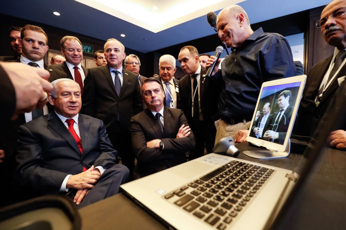 Bolsonaro antecipa retorno ao Brasil por reforma da Previdência