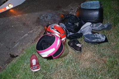 Colisão entre carro e moto deixa duas pessoas feridas em rodovia